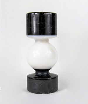 
                  
                    KAIRO Kerzenhalter aus Marmor
                  
                